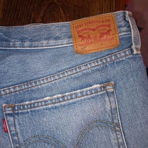Levi’s 501 jean shorts. Women’s